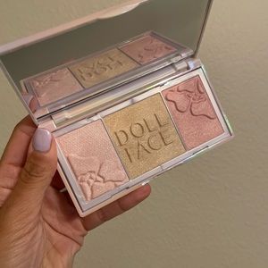 Doll Face glow baby glow highlighter💫